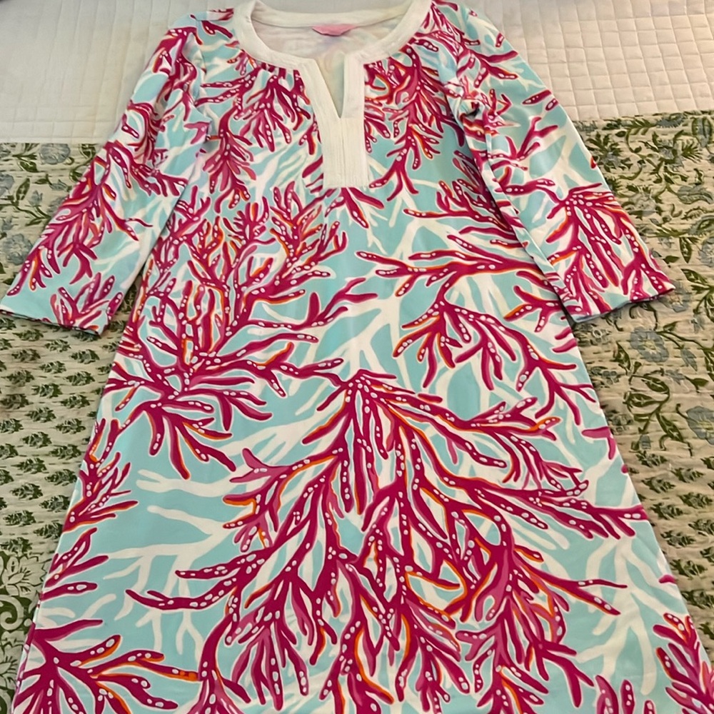 Super pretty VGUC Lilly 3/4 sleeve dress